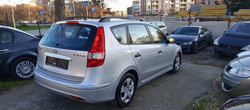 Hyundai I30 1.4i FACELIFT TOП, снимка 5 - Автомобили и джипове - 52526137