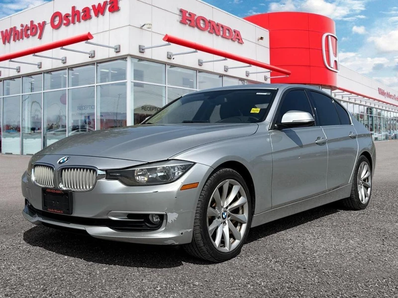 BMW 320 * 320i xDrive * CARFAX * ЦЕНА ДО БГ, снимка 2 - Автомобили и джипове - 52752873