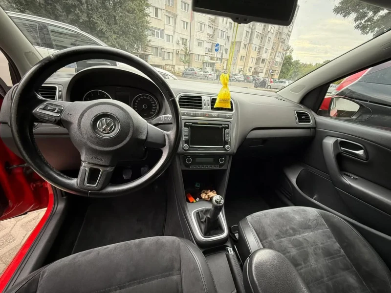 VW Polo 1.2 tsi, снимка 5 - Автомобили и джипове - 52900006