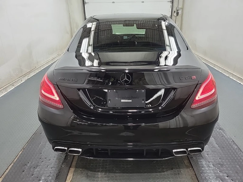 Mercedes-Benz C 63 AMG * S * CARFAX * БЕЗ ПЪРВОНАЧАЛНА ВНОСКА, снимка 6 - Автомобили и джипове - 52943197