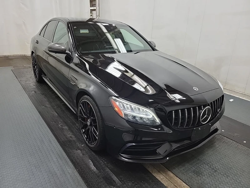 Mercedes-Benz C 63 AMG * S * CARFAX * БЕЗ ПЪРВОНАЧАЛНА ВНОСКА, снимка 2 - Автомобили и джипове - 52943197