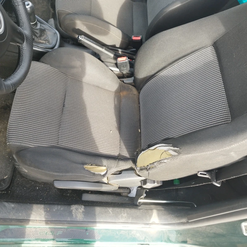 VW Golf, снимка 6 - Автомобили и джипове - 53536990