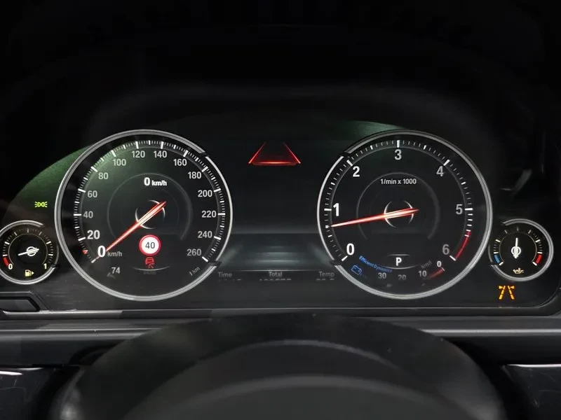 BMW 530 D xDrive M, снимка 8 - Автомобили и джипове - 55831436