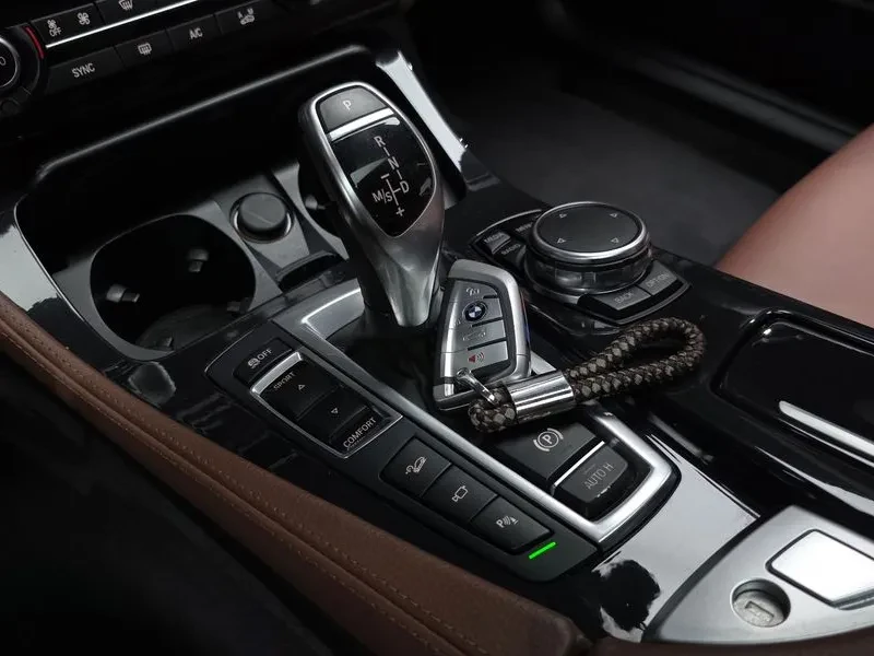 BMW 530 D xDrive M, снимка 9 - Автомобили и джипове - 55831436