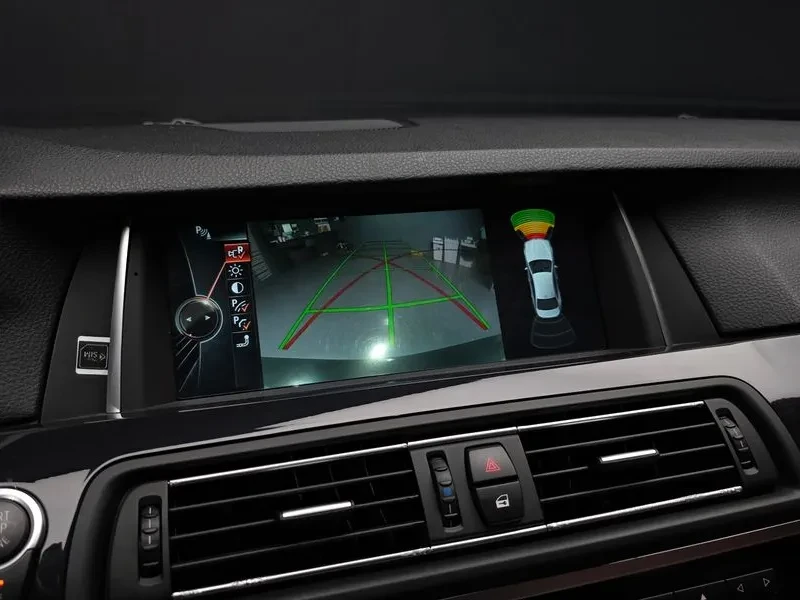 BMW 530 D xDrive M, снимка 16 - Автомобили и джипове - 55831436