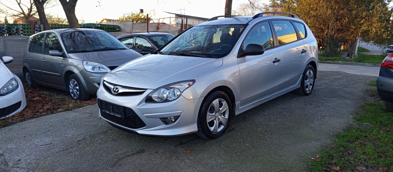 Hyundai I30 1.4i FACELIFT TOП, снимка 1