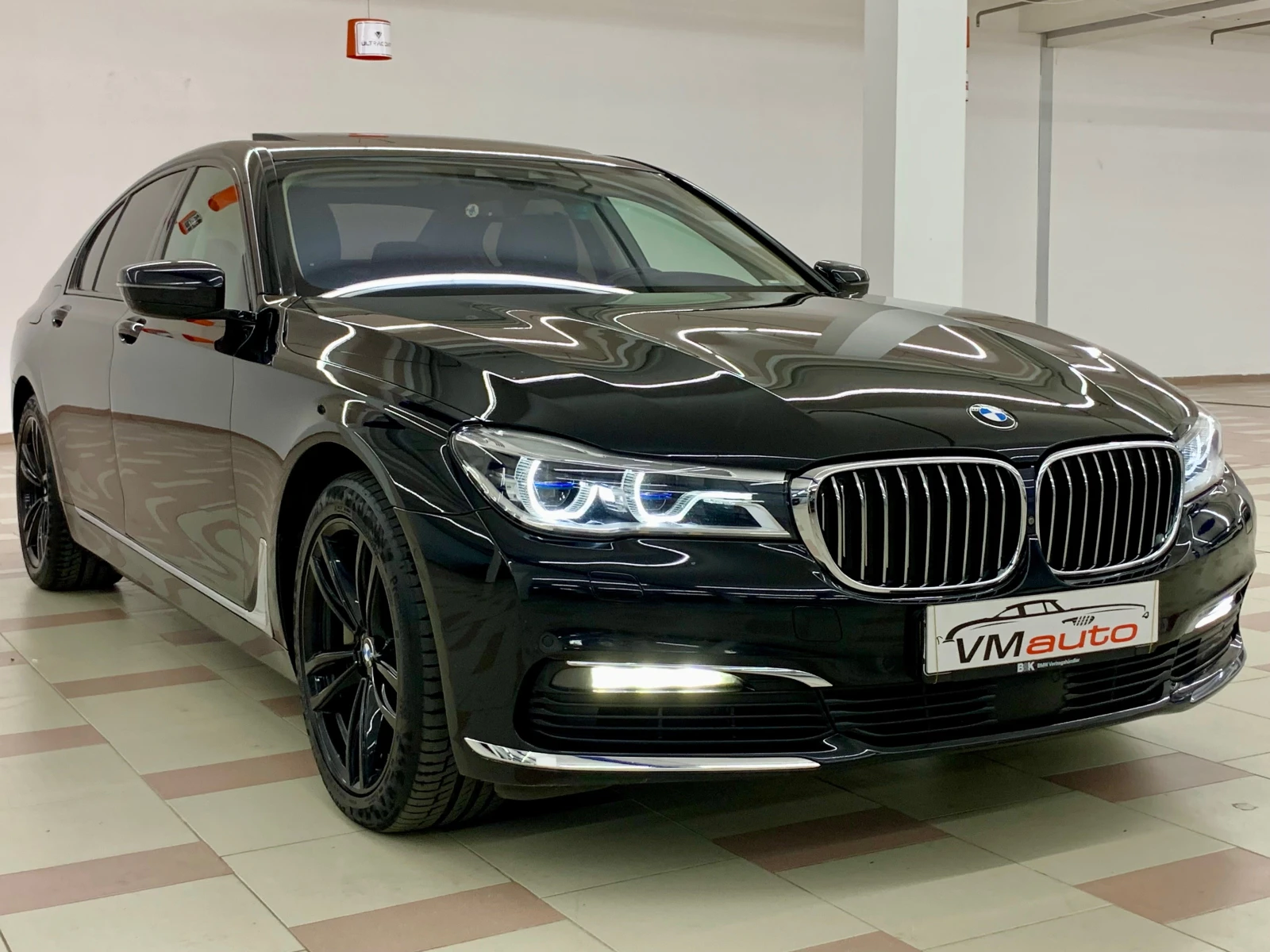 BMW 750 d xDrive NOV FULL - изображение 3