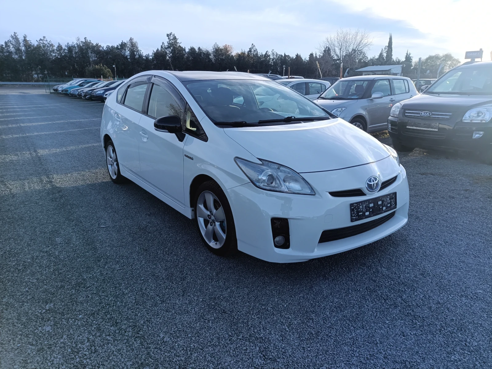 Toyota Prius Автоматик  - изображение 3