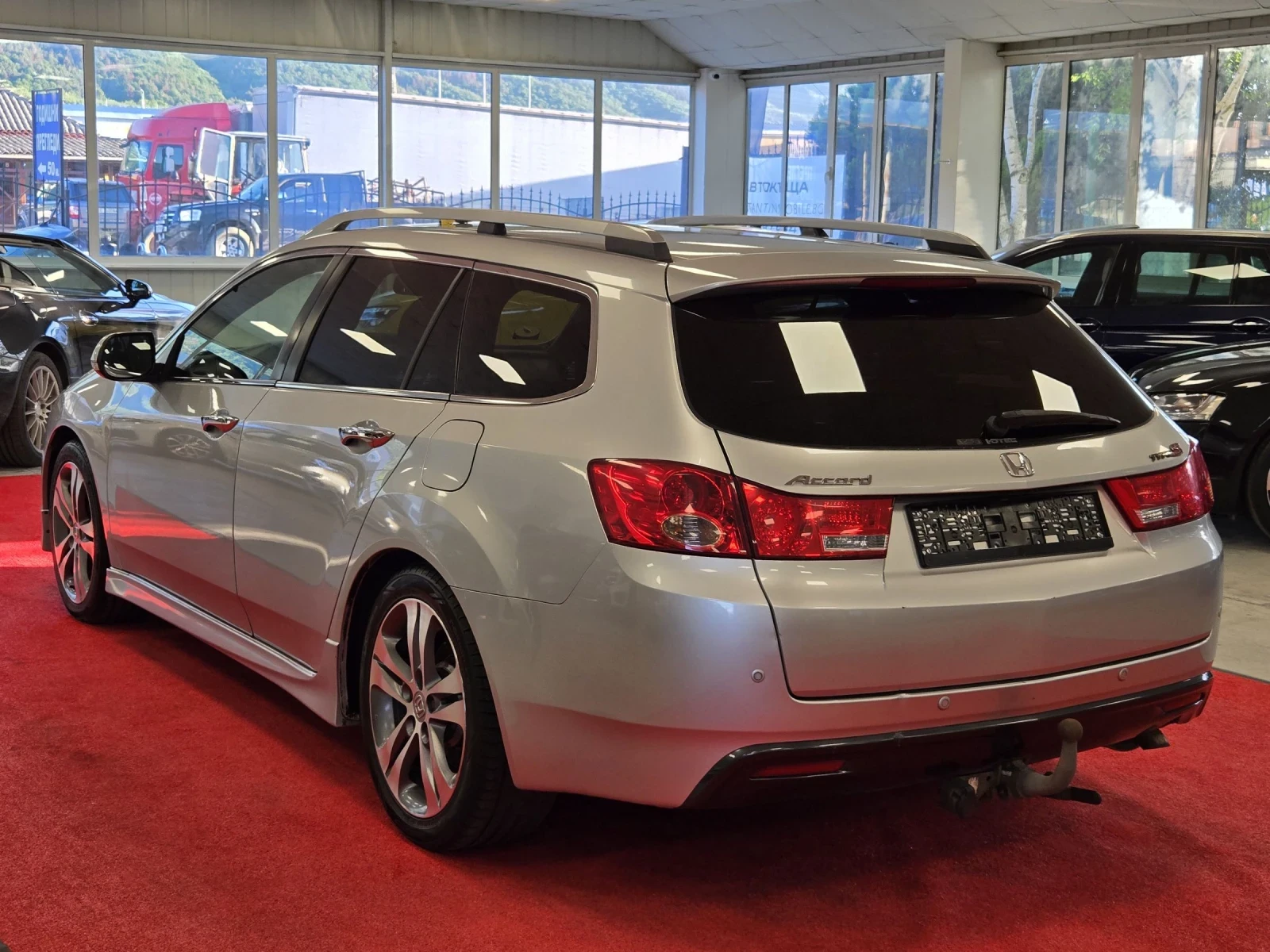 Honda Accord Type S / Facelift / 2.2 i-DTEC 179hp / Xenon  - изображение 4