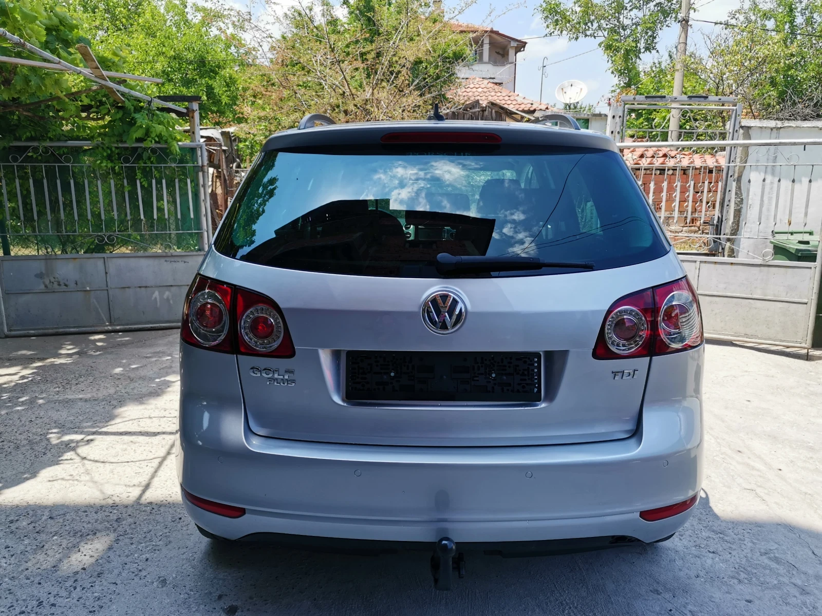 VW Golf 1.6 tdi - изображение 5