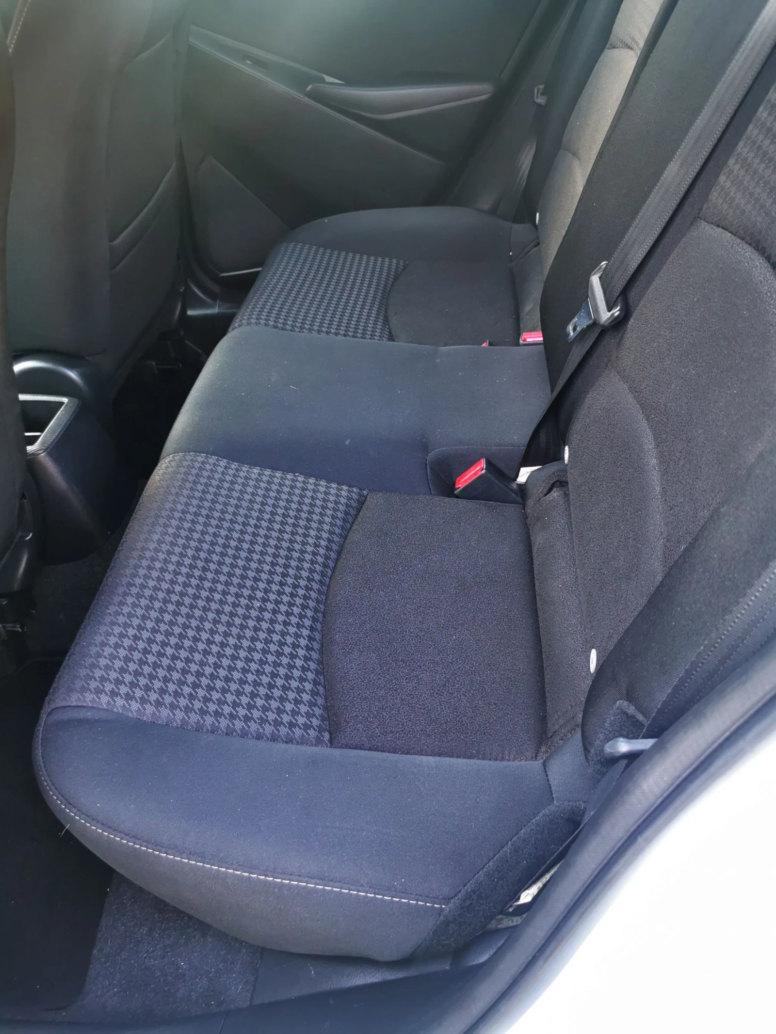 Mazda 2 1, 5 skyactiv | Mobile.bg — изображение 13