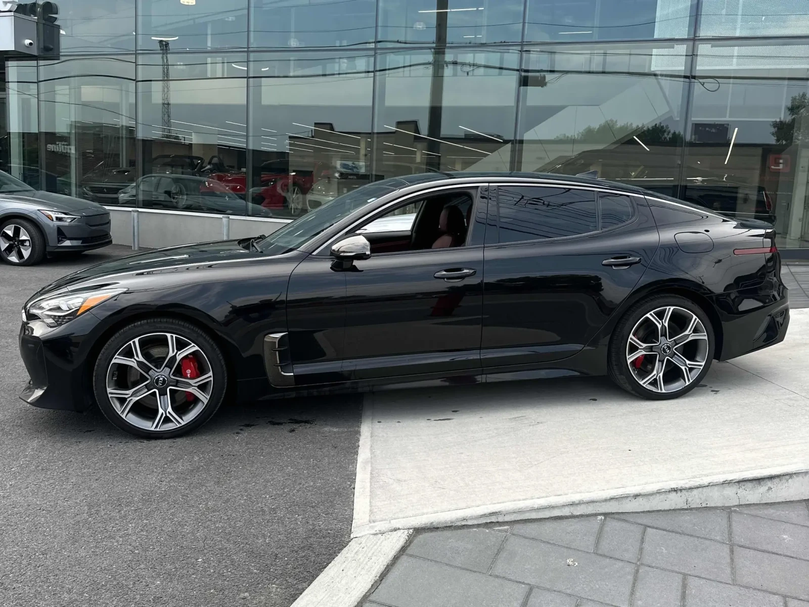Kia Stinger * GT Limited* * АвтоКредит*  - изображение 2