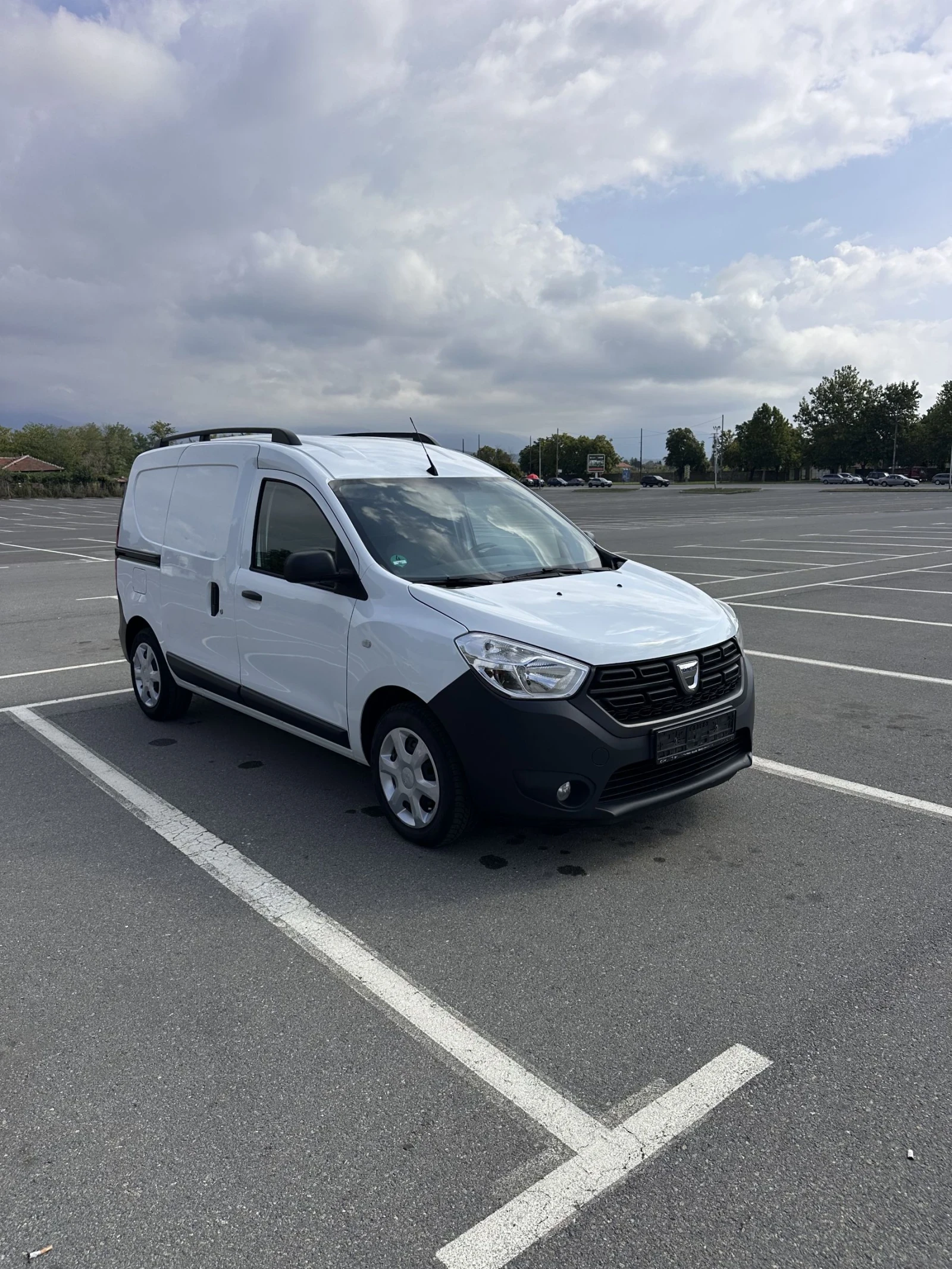 Dacia Dokker * Двустранна* FULL ЕКСТРИ*  - изображение 3