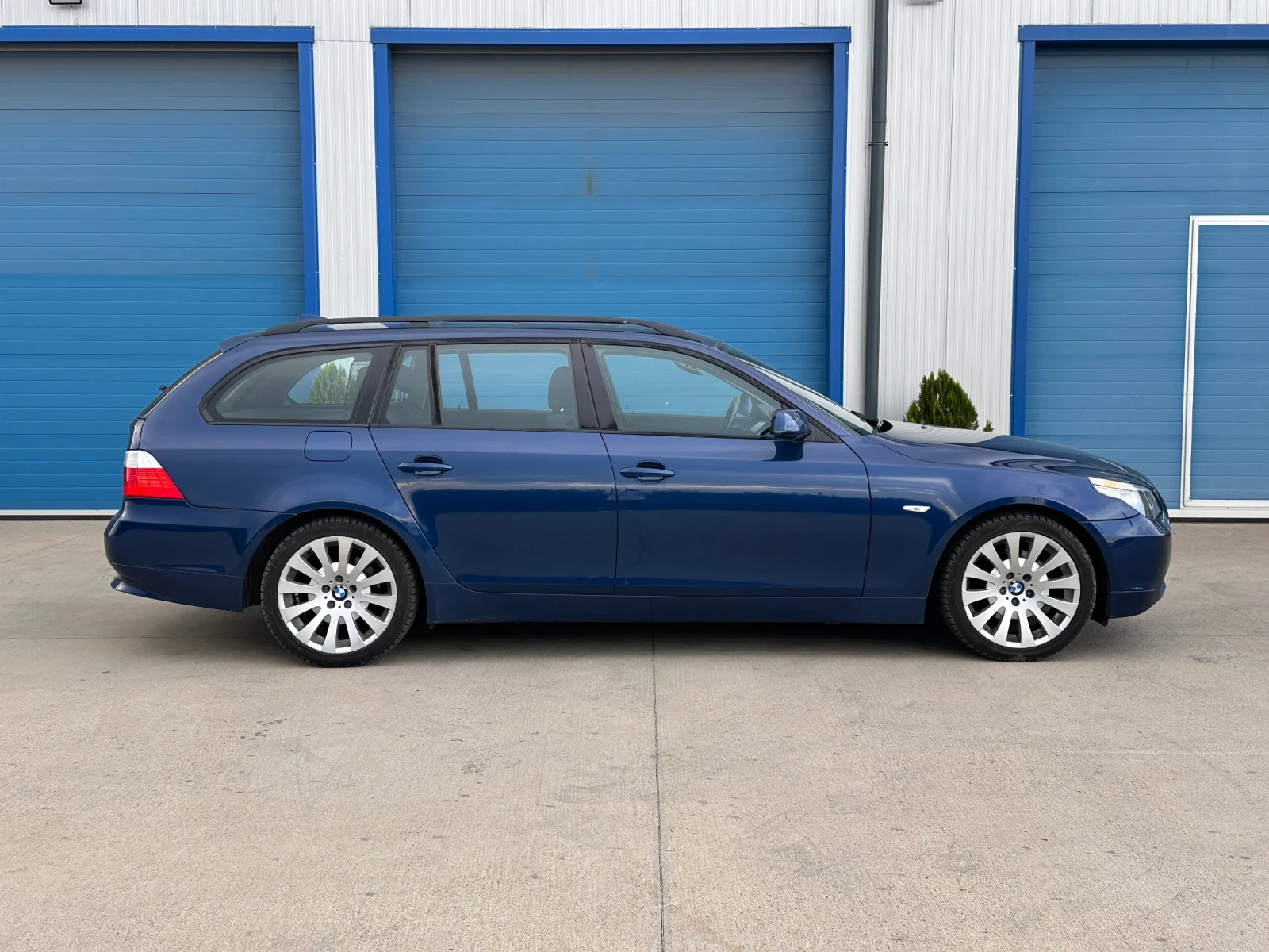BMW 530 d* 6ск* Ксенон* Задно* Head-up* Подгрев - изображение 5