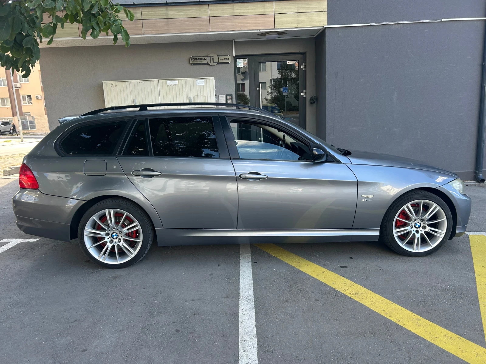 BMW 320  - изображение 2