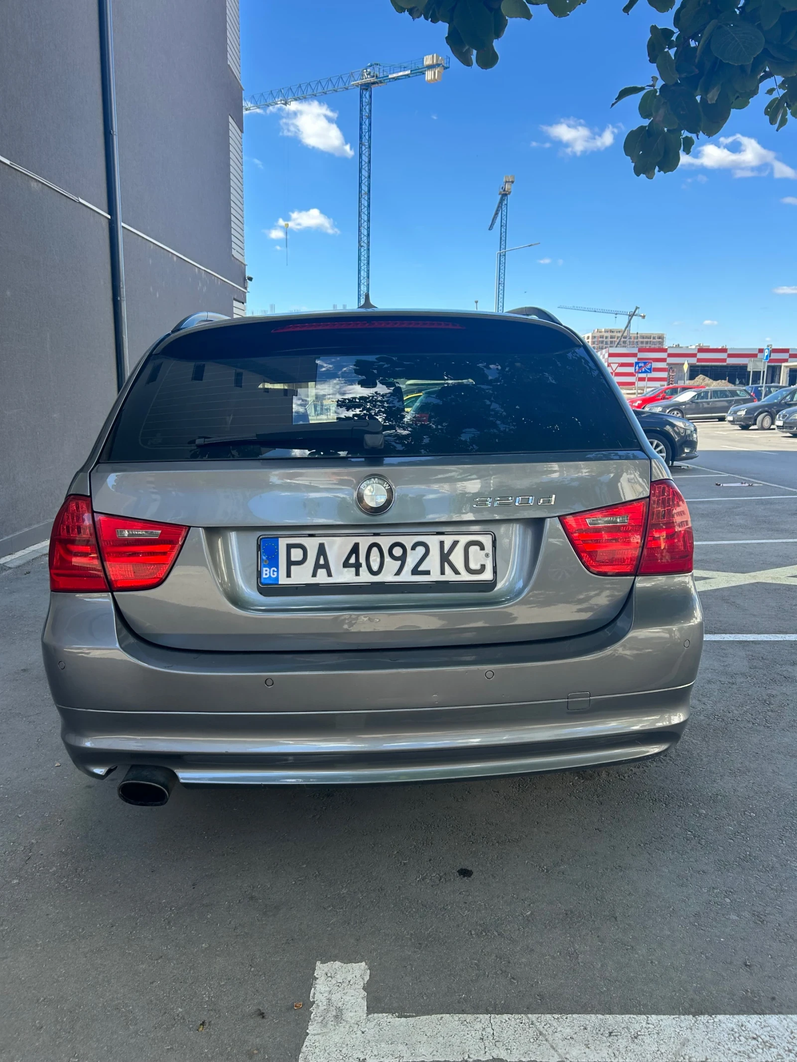 BMW 320  - изображение 8