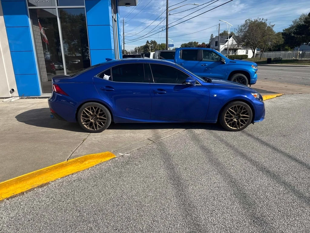 Lexus IS 350 * AWD * CARFAX * БЕЗ ПЪРВОНАЧАЛНА ВНОСКА - изображение 3