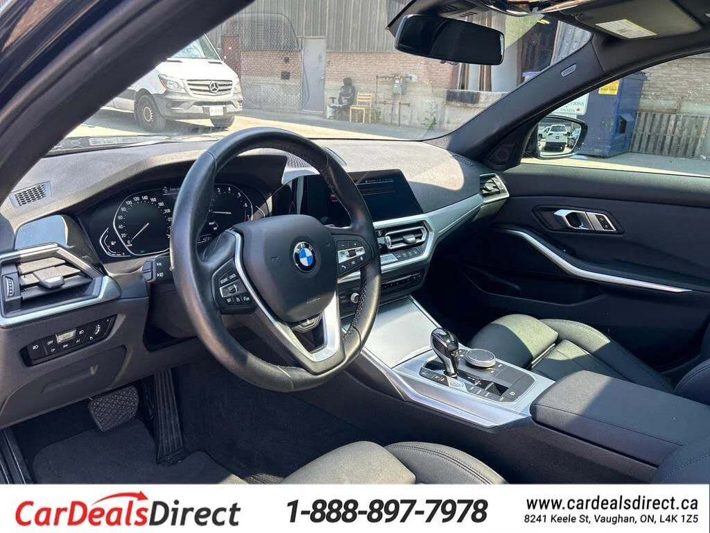 BMW 330 * АВТО КРЕДИТ* ЦЕНА ДО БГ * СЕРВИЗНА ИСТОРИЯ *  - изображение 8