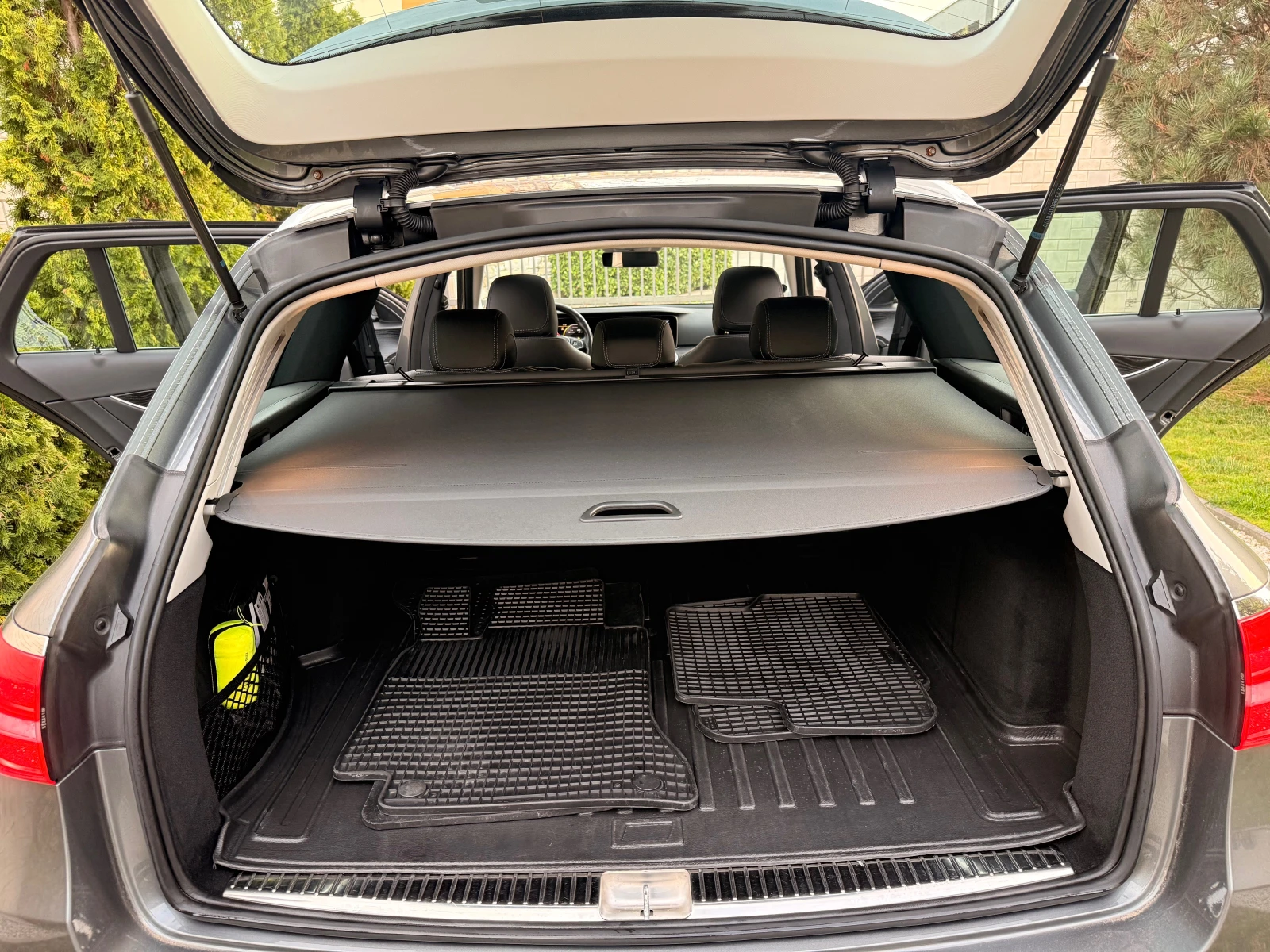 Mercedes-Benz E 350 d 4MATIC* AMG* DISTRONIC | Mobile.bg   13