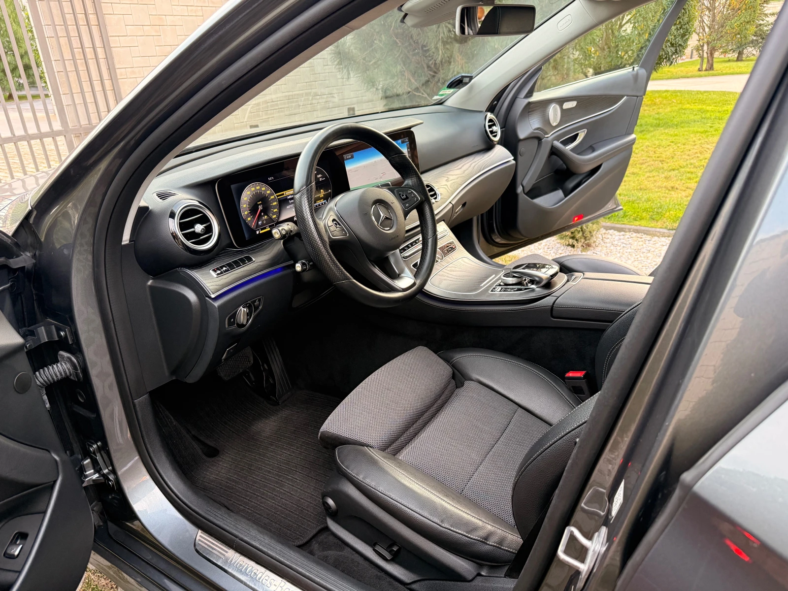 Mercedes-Benz E 350 d 4MATIC* AMG* DISTRONIC | Mobile.bg   6