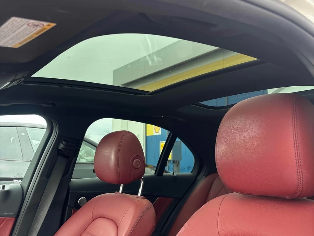 Mercedes-Benz C 43 AMG * 43 * CARFAX * БЕЗ ПЪРВОНАЧАЛНА ВНОСКА - изображение 10