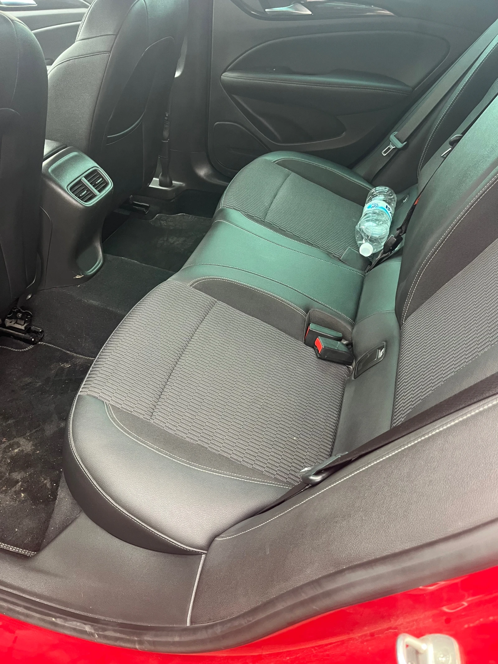 Opel Insignia 1.5 ����� 122�.� | Mobile.bg � ����������� 12