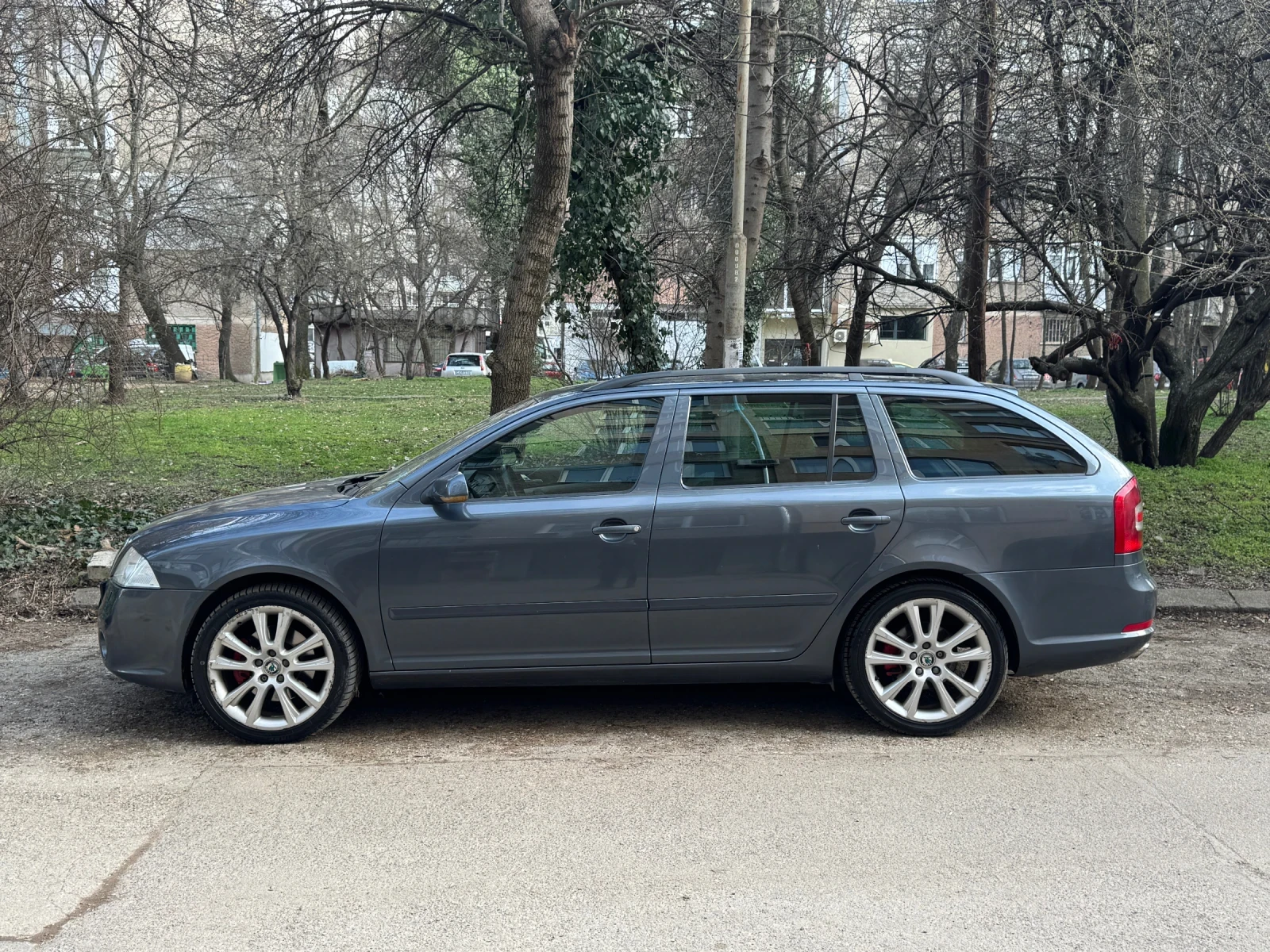 Skoda Octavia Vrs 2.0, снимка 2 - Автомобили и джипове - 53757865