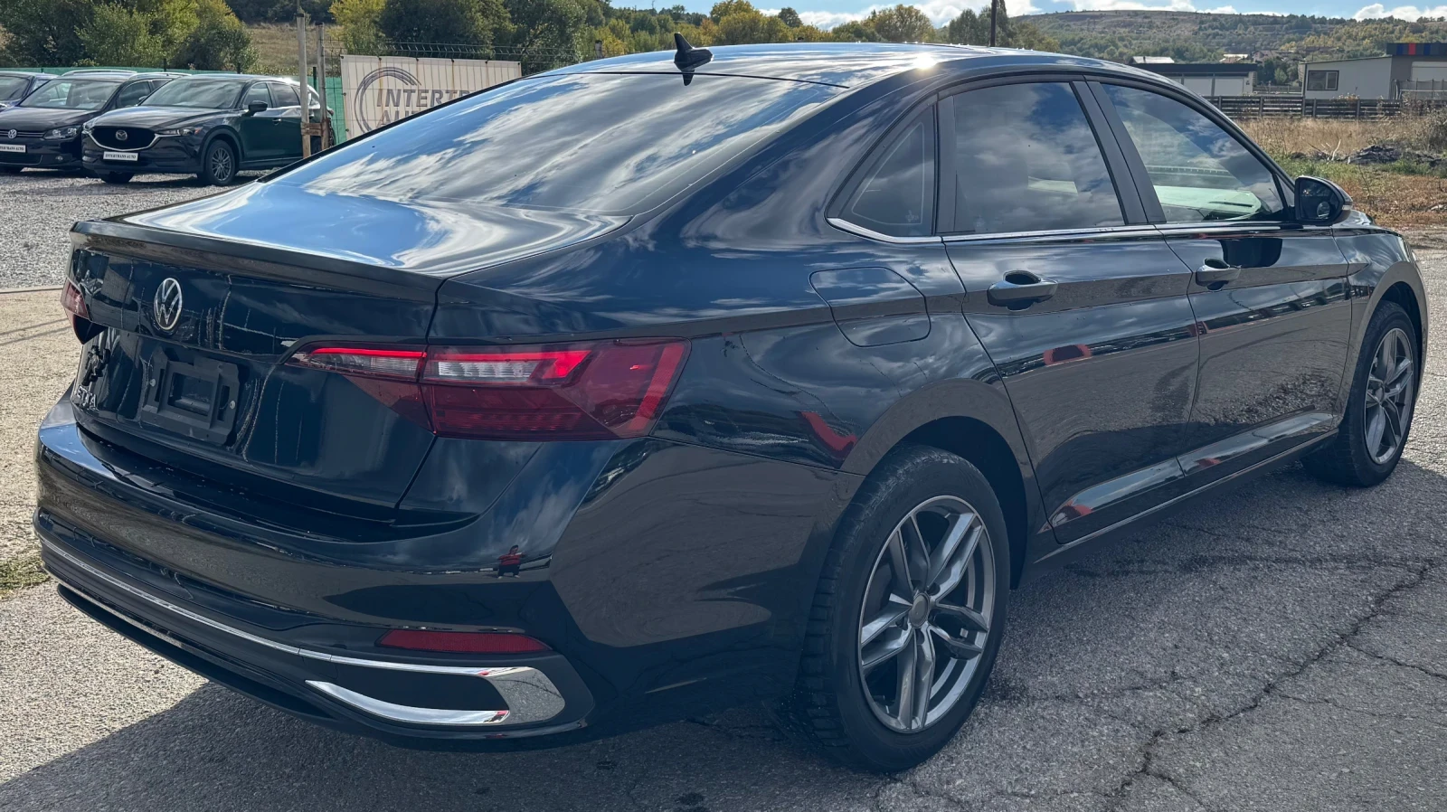 VW Jetta Sport 1.5, снимка 5 - Автомобили и джипове - 54079620