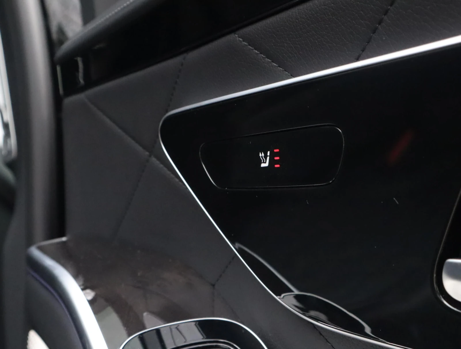 Mercedes-Benz S 450 AMG/Long/4Matic/Burmester/HuD/Панорама/Обдухване, снимка 14 - Автомобили и джипове - 54184394