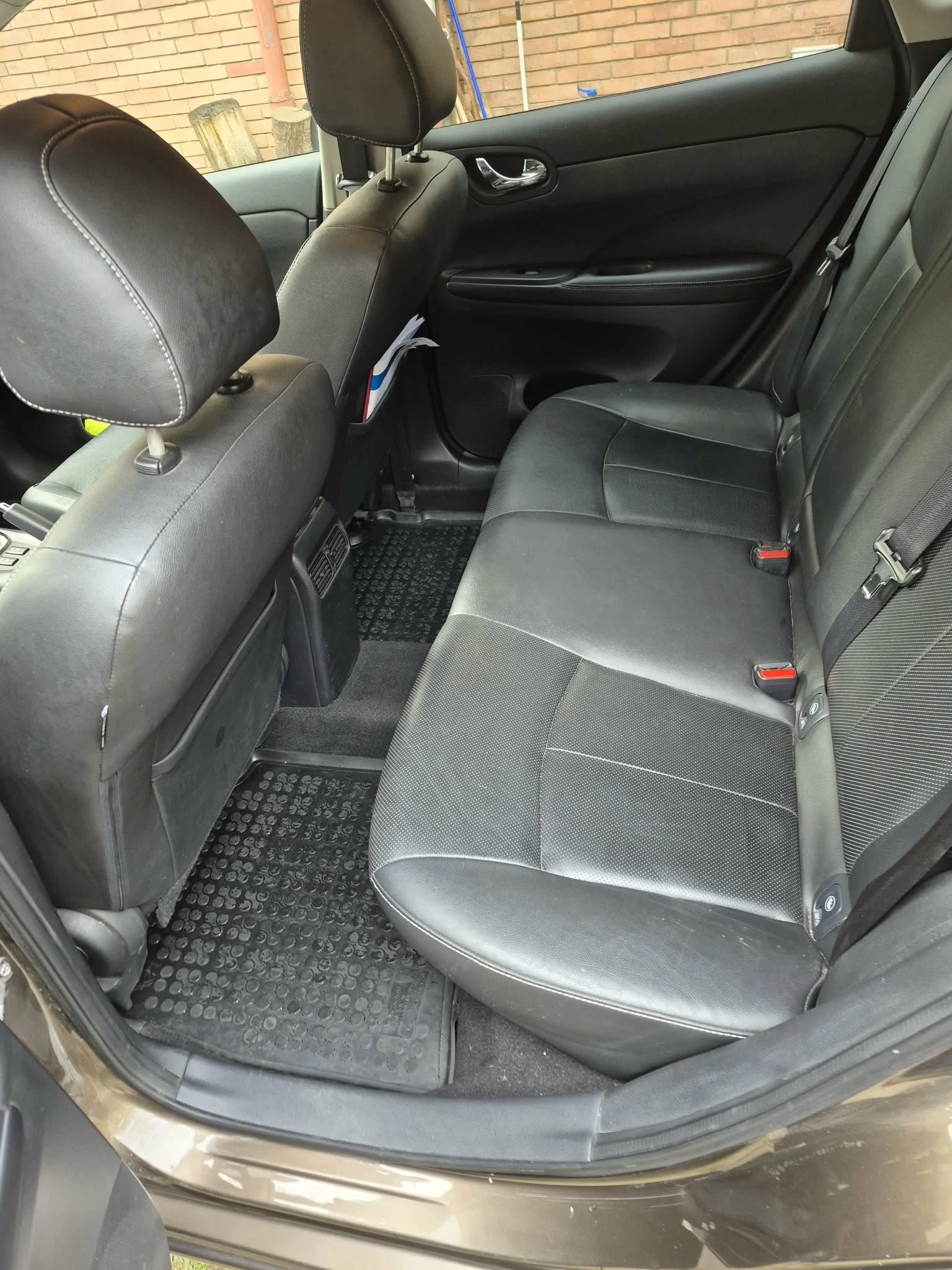 Nissan Pulsar 1.5DCI, снимка 8 - Автомобили и джипове - 54268408