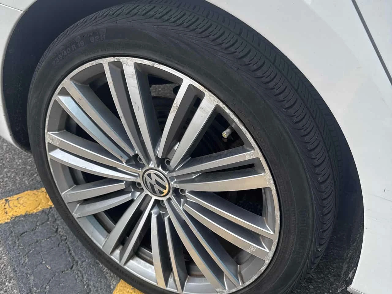 VW Passat ПОДГРЕВИ| ПАНОРАМА| 2 КЛЮЧА| 2 ЧИФТА ГУМИ С ДЖАНТИ, снимка 8 - Автомобили и джипове - 54628407