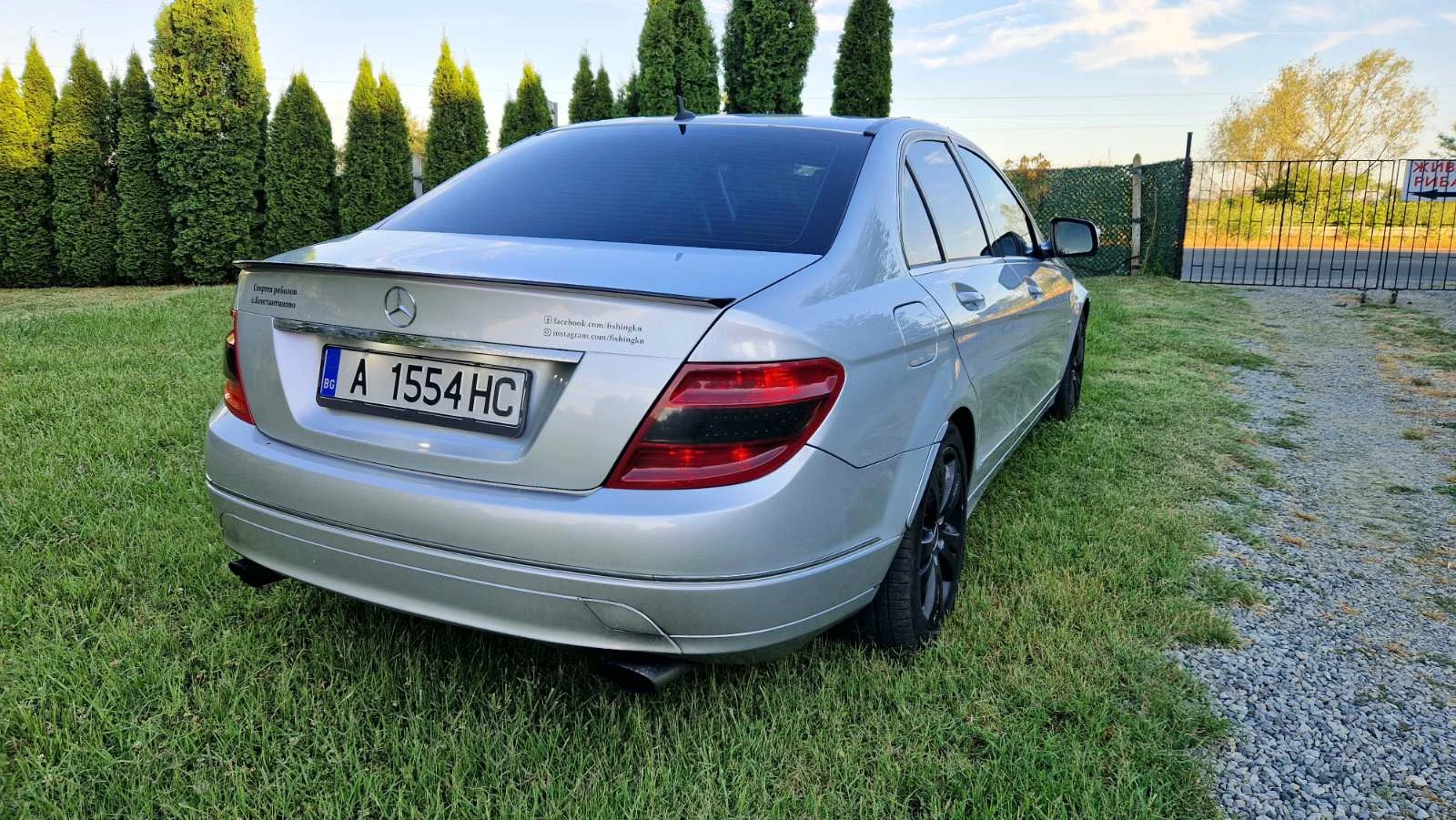 Mercedes-Benz C 320 Avantgarde, снимка 4 - Автомобили и джипове - 55038606