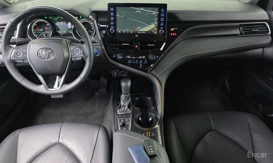 Toyota Camry * XSE* КРАЙНА ЦЕНА* , снимка 10 - Автомобили и джипове - 55086233