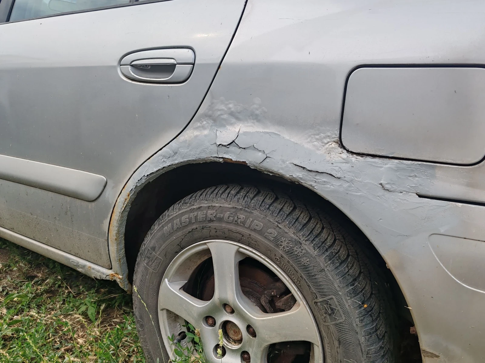 Mazda 626 1.8 101 к. с, снимка 6 - Автомобили и джипове - 55371976