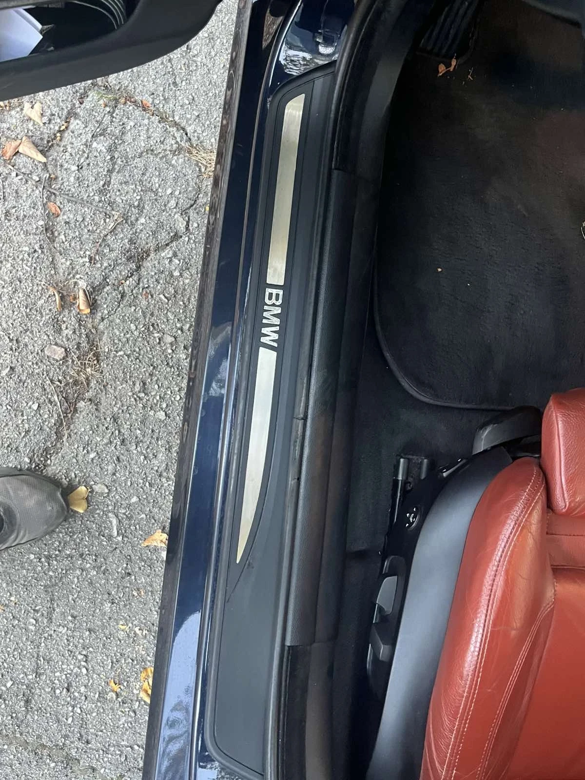 BMW 330 XDrive, снимка 12 - Автомобили и джипове - 55809156