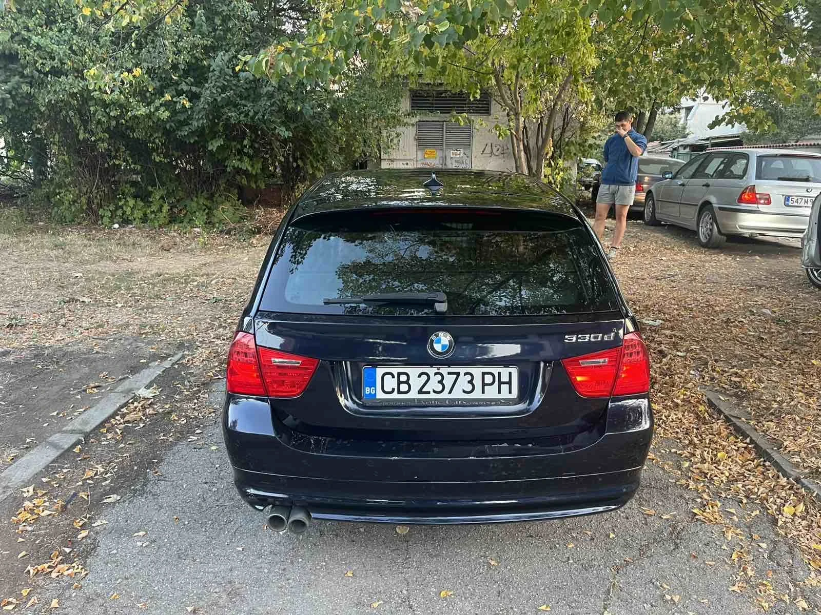BMW 330 XDrive, снимка 3 - Автомобили и джипове - 55809156