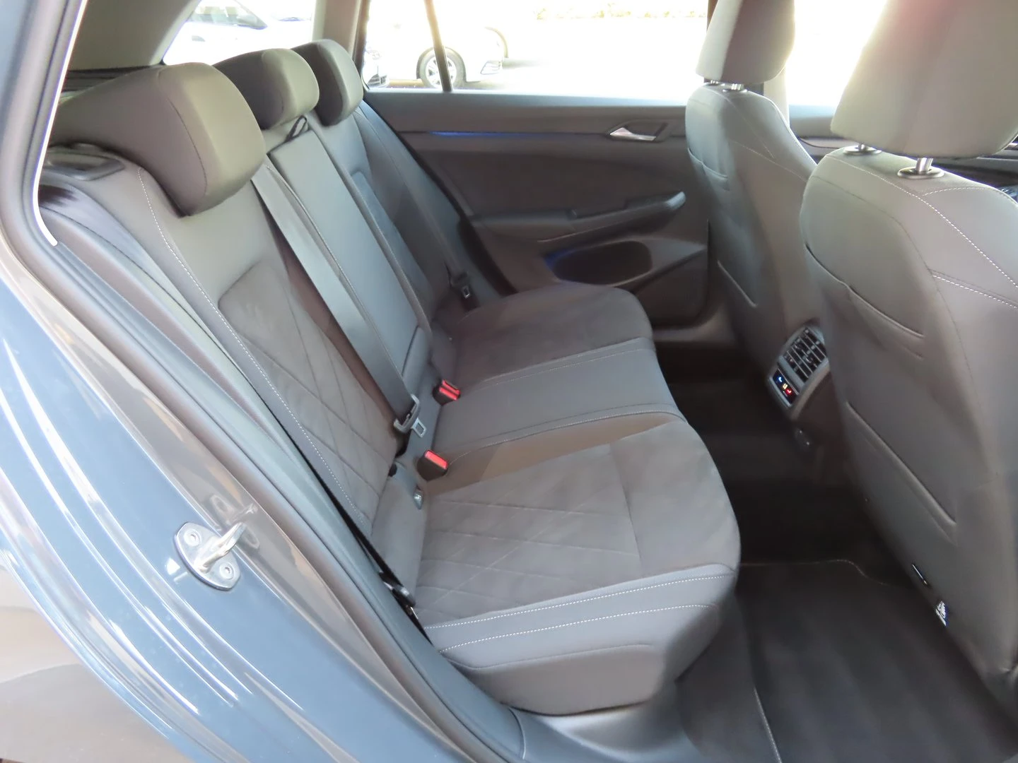 VW Golf Variant, снимка 8 - Автомобили и джипове - 56421775