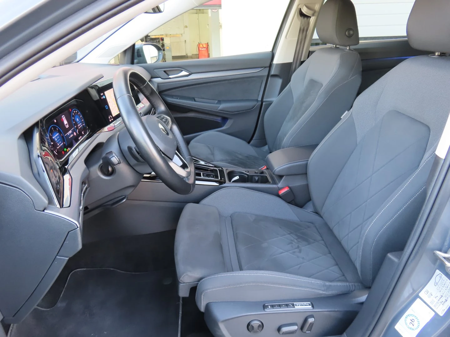 VW Golf Variant, снимка 5 - Автомобили и джипове - 56421775