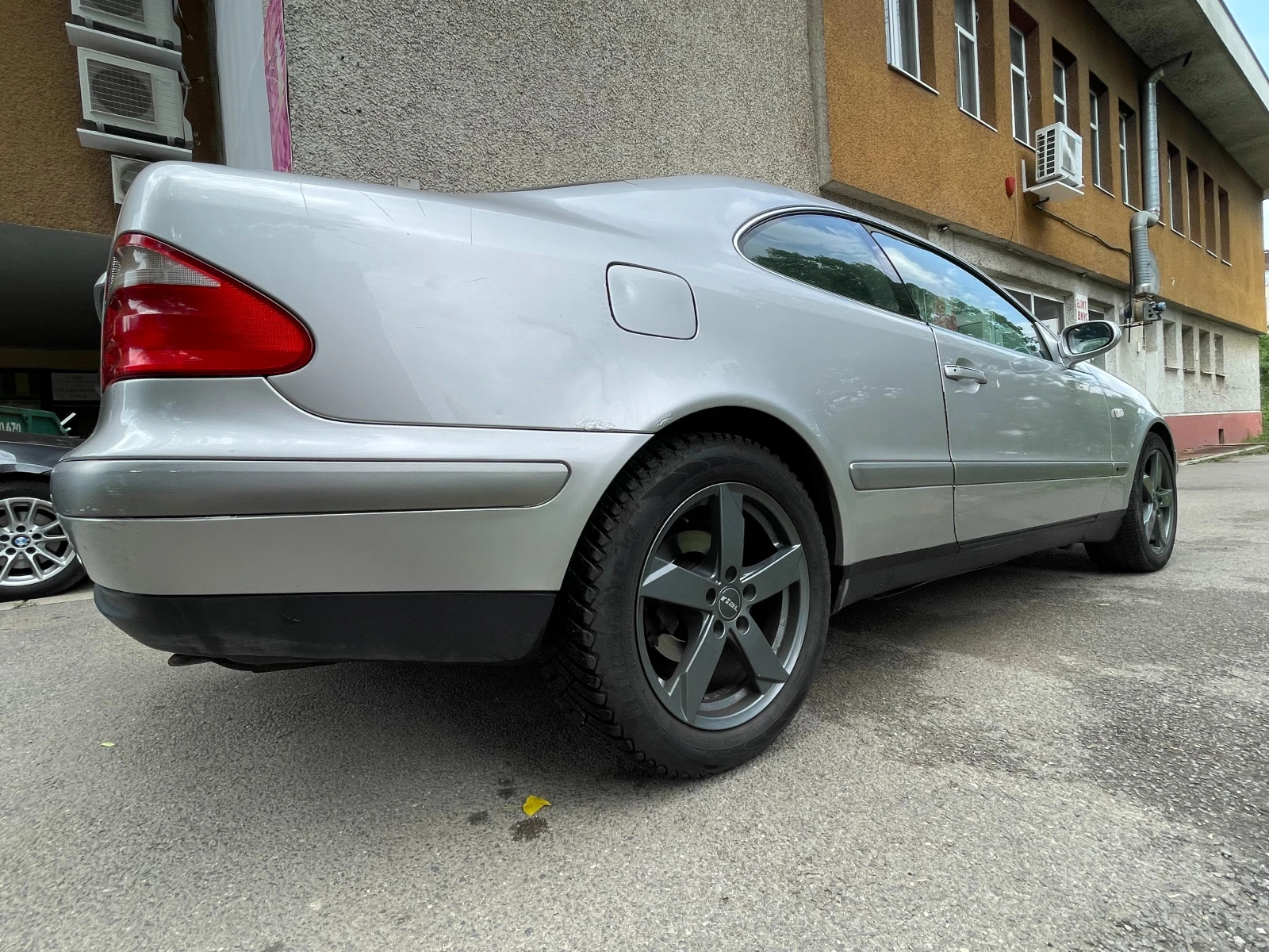 Mercedes-Benz CLK 200, снимка 5 - Автомобили и джипове - 56275428
