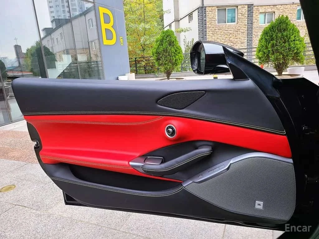 Ferrari Portofino * 3.9 V8 * ������ ���� �� ��������  | Mobile.bg � ����������� 13