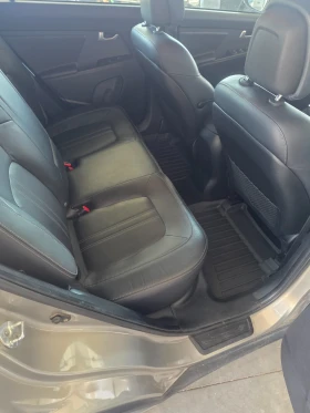 Kia Sportage 2.0 CRDI, снимка 12
