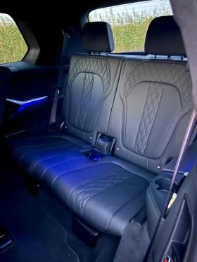 BMW X7 X-DRIVE 40d/M-SPORT/INDIVIDUAL/SKY-LOUNGE/6+ 1/ЛИЗ, снимка 14