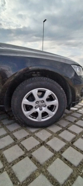 Audi Q5 2.0TDI - 8900 € / 17406.89 лв. - 27090307 7