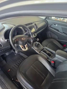 Kia Sportage 2.0 CRDI - 8200 € / 16037.81 лв. - 63093602 9