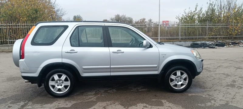 Honda Cr-v Автомат, снимка 3 - Автомобили и джипове - 48142230