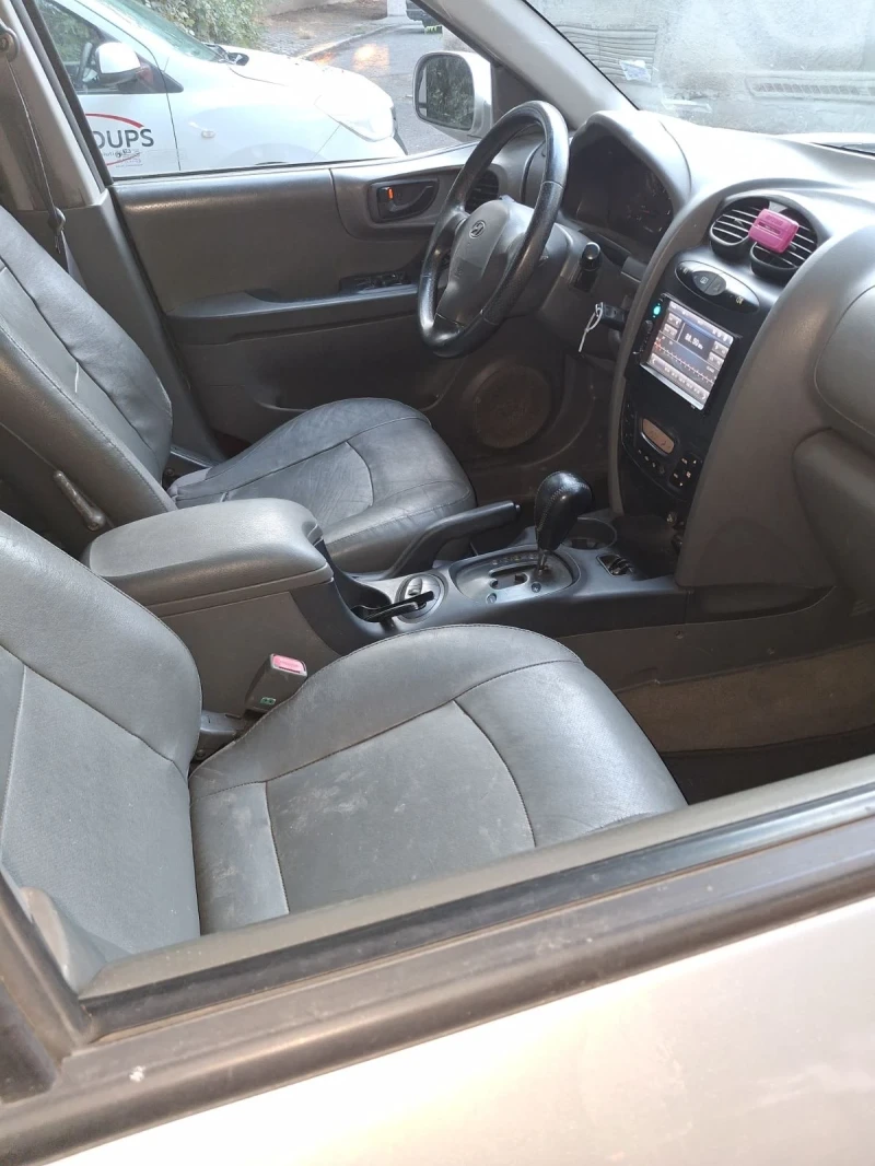 Hyundai Santa fe 4х4, снимка 3 - Автомобили и джипове - 52432115