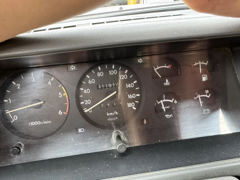 Nissan Patrol 2.8D 115 kc. топ състояние, снимка 8 - Автомобили и джипове - 52848751