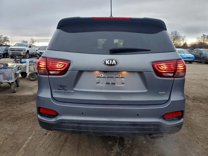 Kia Sorento L* AWD* ПОДГРЕВ* КАМЕРА, снимка 6 - Автомобили и джипове - 53059774