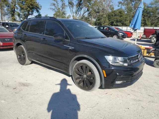 VW Tiguan 2.0L 4 Front-wheel Drive, снимка 7 - Автомобили и джипове - 49213705