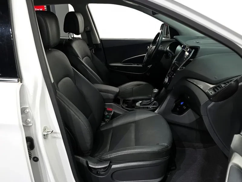 Hyundai Santa fe 2.0, снимка 11 - Автомобили и джипове - 54255448